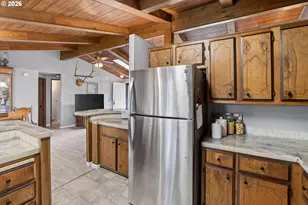 2760 Odell Hwy, Hood River, OR 97031 - Photo 19