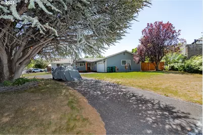 5148 Gatewood Dr, Klamath Falls, OR 97603 - Photo 3