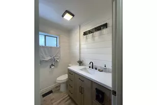 475 Burnham Ave, Maupin, OR 97037 - Photo 13