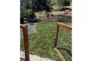475 Burnham Ave, Maupin, OR 97037 - Photo 17