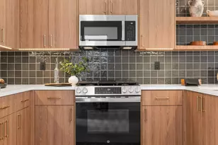 3611 SW Logan St, Portland, OR 97219 - Photo 5