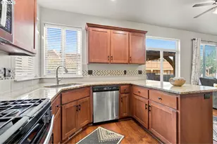 3445 Poplar Ct, Forest Grove, OR 97116 - Photo 5
