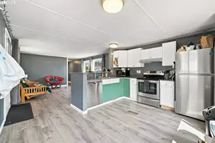 91052 S Willamette St, Coburg, OR 97408 - Photo 7
