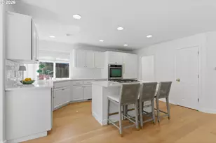 19724 Bennington Ct, West Linn, OR 97068 - Photo 15