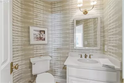 19724 Bennington Ct, West Linn, OR 97068 - Photo 21