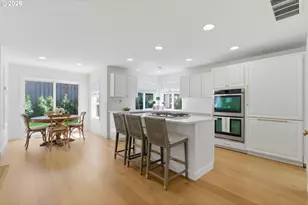 19724 Bennington Ct, West Linn, OR 97068 - Photo 5