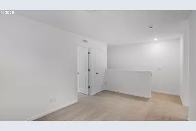 1588 Laura Vista Dr NW, Albany, OR 97321 - Photo 15