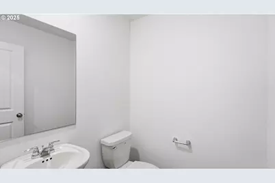 1588 Laura Vista Dr NW, Albany, OR 97321 - Photo 13