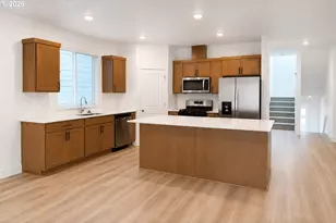 18934 Sw Northridge Ct, Beaverton, OR 97007 - Photo 3