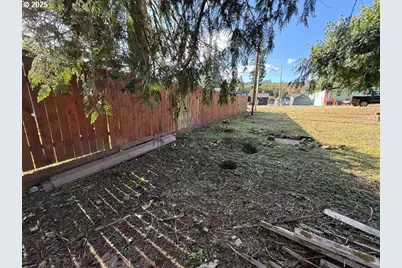 21958 Emma St, Stayton, OR 97383 - Photo 5