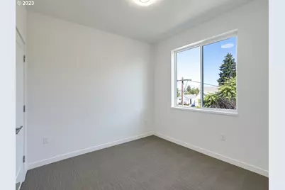 6841 N Montana Ave, Portland, OR 97217 - Photo 21