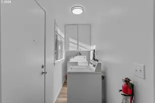 7912 SE Harold St, Portland, OR 97206 - Photo 23