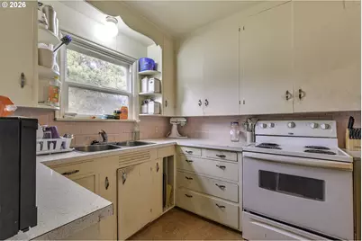 1701 Ash St, Forest Grove, OR 97116 - Photo 17