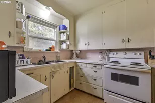 1701 Ash St, Forest Grove, OR 97116 - Photo 17