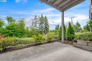 20910 Fawn Ct, West Linn, OR 97068 - Photo 27