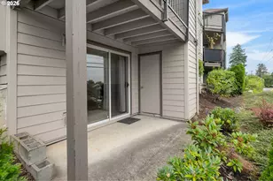 20910 Fawn Ct, West Linn, OR 97068 - Photo 31