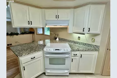 4830 Darlings Loop, Florence, OR 97439 - Photo 13