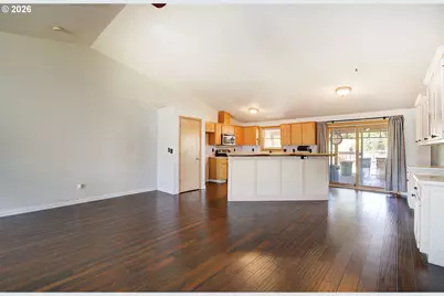 700 NW 24th St, Battle Ground, WA 98604 - Photo 5