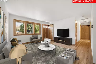 9234 N Central St, Portland, OR 97203 - Photo 5