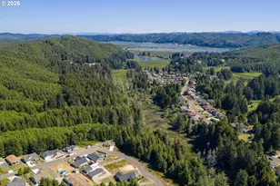 280 Foxglove Wy, Reedsport, OR 97467 - Photo 35