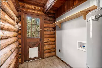 17285 Rustic Ln, Brookings, OR 97415 - Photo 9