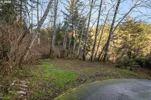 17285 Rustic Ln, Brookings, OR 97415 - Photo 11