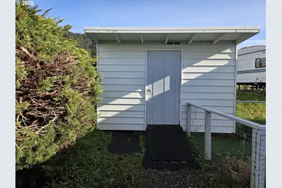 97972 Hallway Rd #22, Brookings, OR 97415 - Photo 7