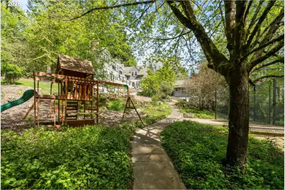 5000 SW Hewett Blvd, Portland, OR 97221 - Photo 43