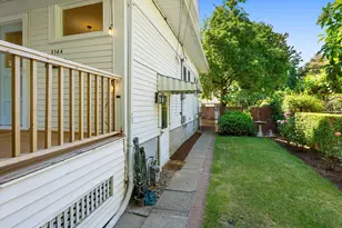 3144 NE Everett St, Portland, OR 97232 - Photo 31