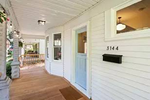 3144 NE Everett St, Portland, OR 97232 - Photo 5