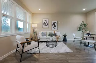 3705 SE 107th Ave, Portland, OR 97266 - Photo 3