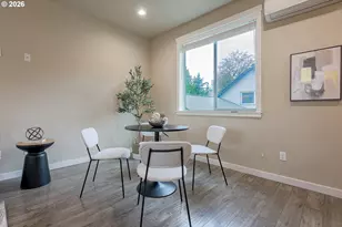 3705 SE 107th Ave, Portland, OR 97266 - Photo 5