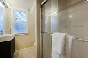 3705 SE 107th Ave, Portland, OR 97266 - Photo 13