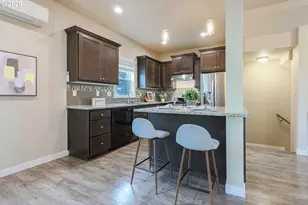 3705 SE 107th Ave, Portland, OR 97266 - Photo 9