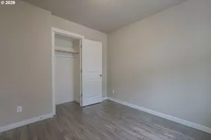 3705 SE 107th Ave, Portland, OR 97266 - Photo 23