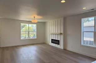 16169 Barlow Trl Ln, Oregon City, OR 97045 - Photo 7