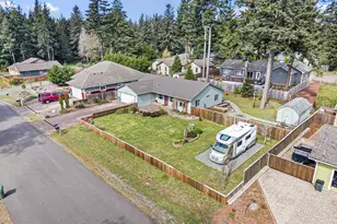 1155 12th Ct SE, Bandon, OR 97411 - Photo 43