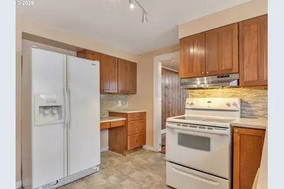 809 Glasgow Ave, Astoria, OR 97103 - Photo 21