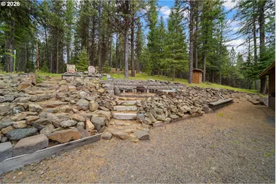 18144 NE Hamilton Butte Dr, Prineville, OR 97754 - Photo 3