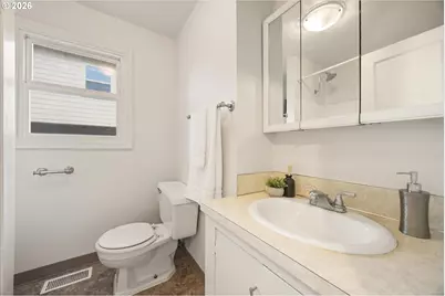 3444 SE Rockwood St, Milwaukie, OR 97222 - Photo 17