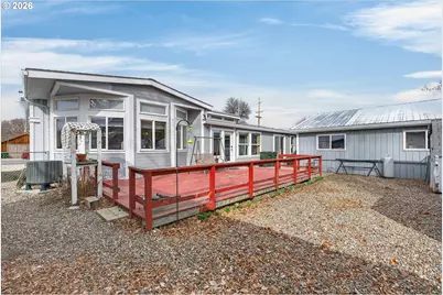 2248 Oak St, Baker City, OR 97814 - Photo 3
