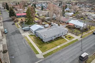 2248 Oak St, Baker City, OR 97814 - Photo 5