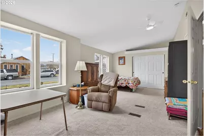 2248 Oak St, Baker City, OR 97814 - Photo 23