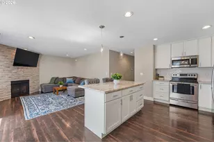 14575 SW Walker Rd, Beaverton, OR 97006 - Photo 11