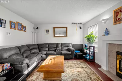 4235 SE Anderegg Loop, Portland, OR 97236 - Photo 17