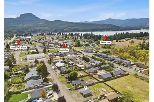 481 N D St, Lowell, OR 97452 - Photo 3