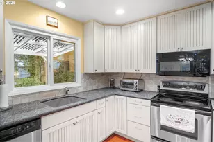 13465 NW Marshall St, Portland, OR 97229 - Photo 7