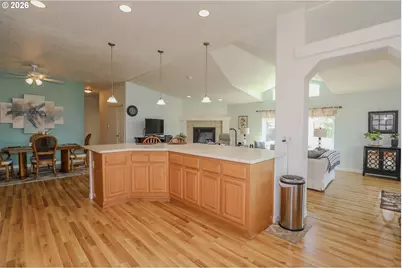 136 Jacob Hale Way, Roseburg, OR 97471 - Photo 25