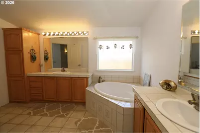 136 Jacob Hale Way, Roseburg, OR 97471 - Photo 41