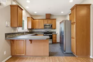 620 SW Trout Ct, Camas, WA 98607 - Photo 9